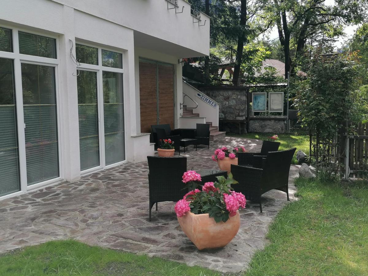 Gaestehaus Maria - Privatzimmer Nassereith Exterior photo